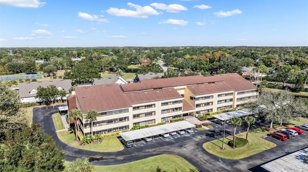13612 S VILLAGE DRIVE # 5212, TAMPA, FL 33618 — zdjęcie 4