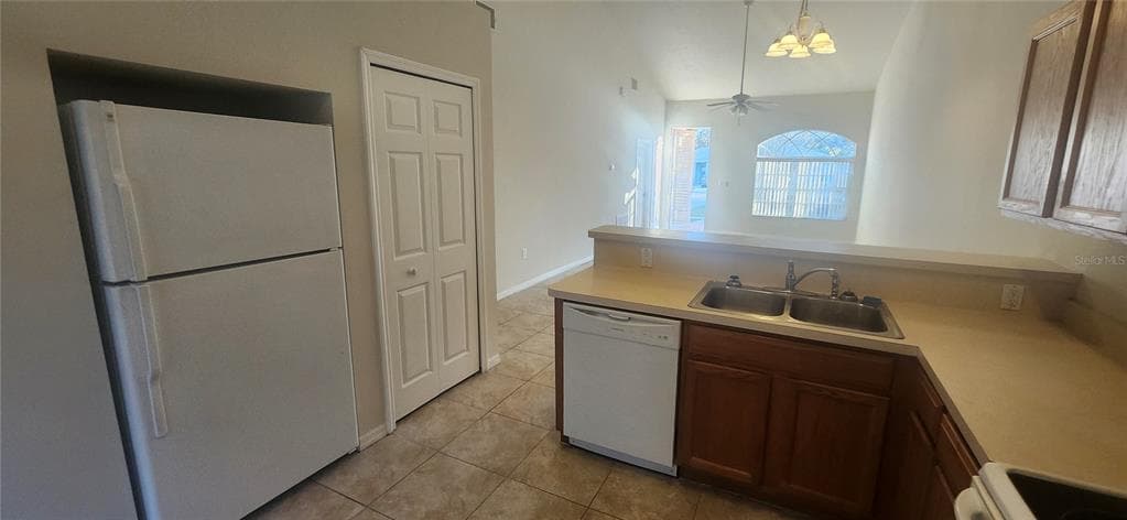 7411 CANTERBURY STREET, SPRING HILL, FL 34606 — zdjęcie 5