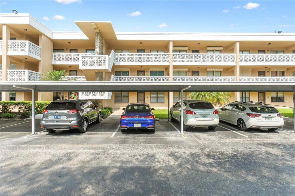 4920 LOCUST STREET NE # 115, ST PETERSBURG, FL 33703