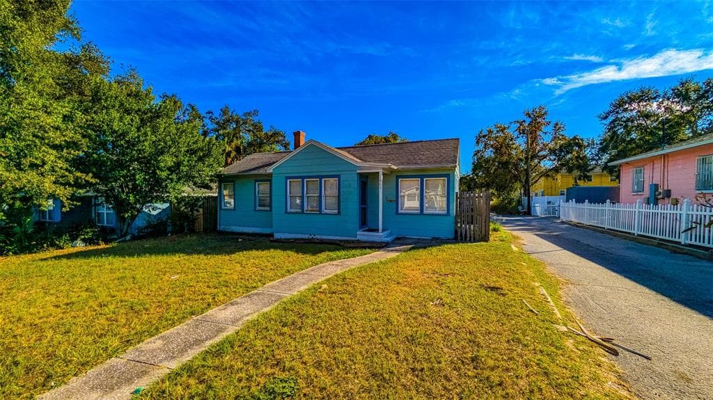 860 16TH AVENUE S, ST PETERSBURG, FL 33701