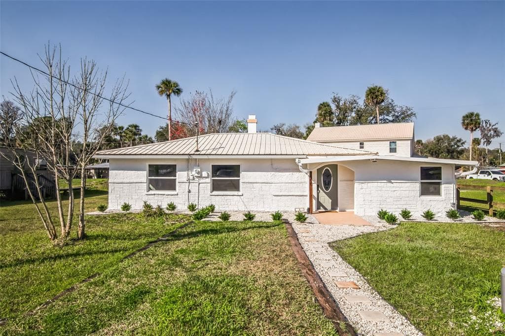 9400 NE 307TH COURT, FORT MC COY, FL 32134 — zdjęcie 2