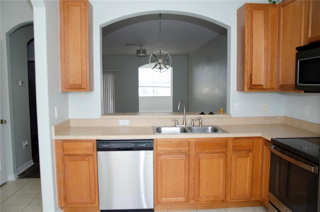 30352 ELDERWOOD DRIVE, WESLEY CHAPEL, FL 33543 — zdjęcie 4