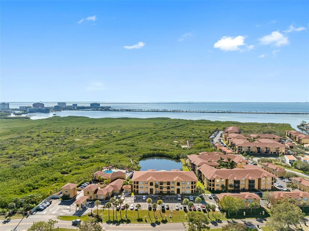4345 BAYSIDE VILLAGE DRIVE # 302, TAMPA, FL 33615