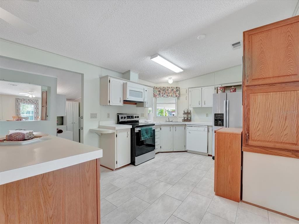 118 SAINT PIERRES WAY, APOLLO BEACH, FL 33572 — zdjęcie 4