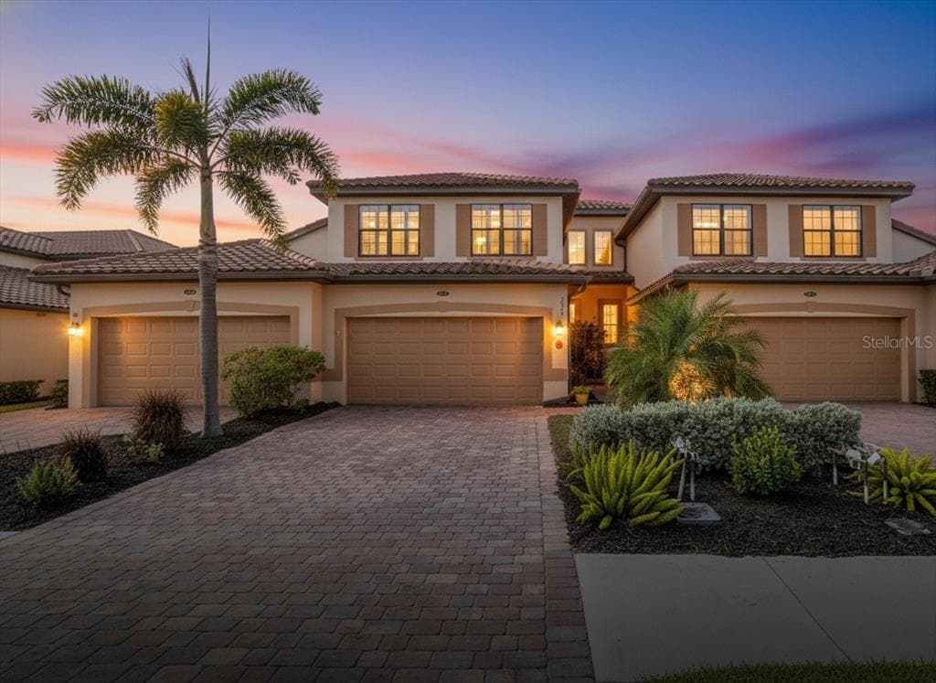 20201 RAGAZZA CIRCLE # 201, VENICE, FL 34293