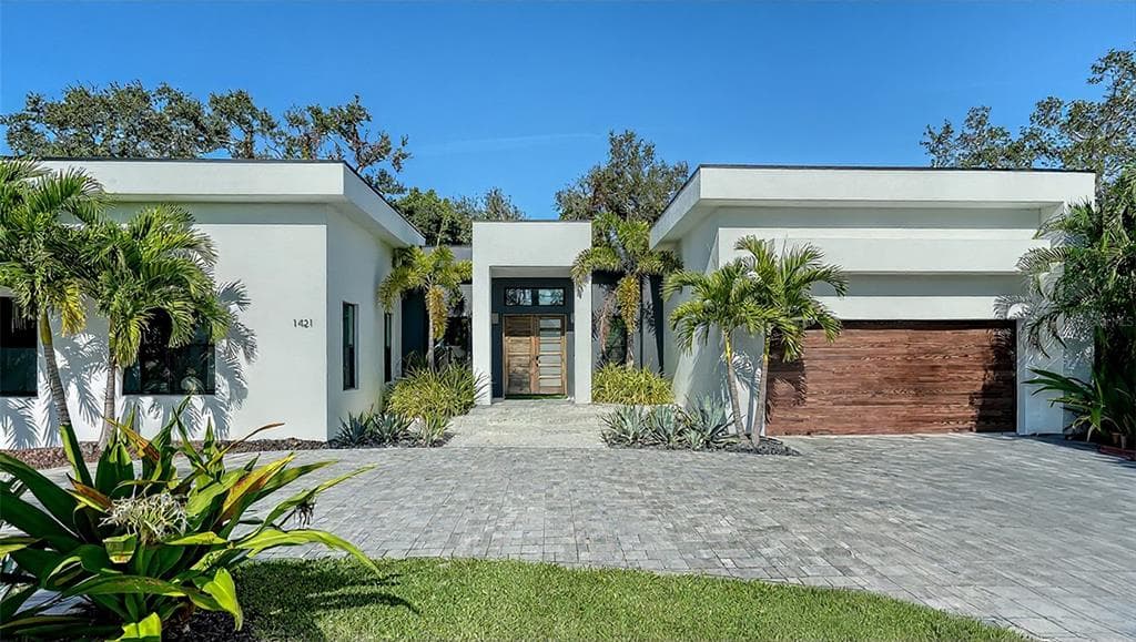 1421 N LAKE SHORE DRIVE, SARASOTA, FL 34231