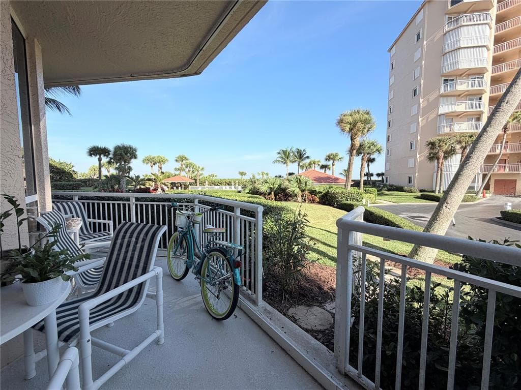 3880 N HIGHWAY A1A # 104, HUTCHINSON ISLAND, FL 34949 — zdjęcie 4