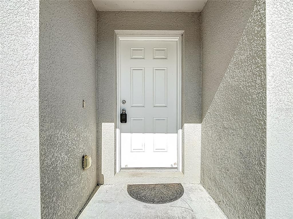 378 URBANA STREET, LEHIGH ACRES, FL 33972 — zdjęcie 3