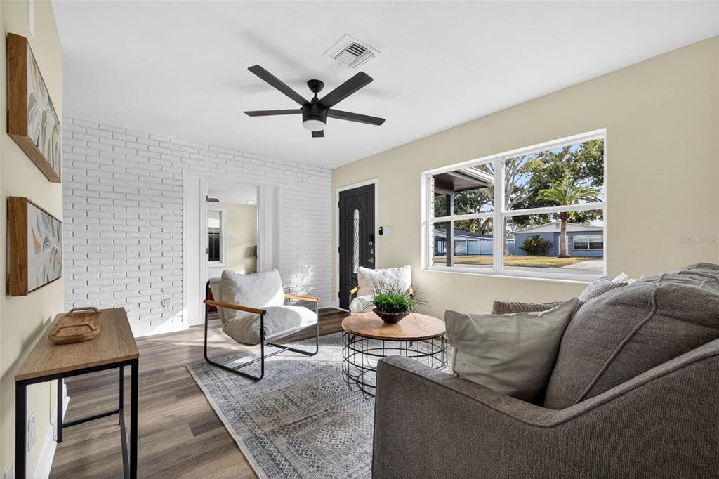 3929 13TH AVENUE N, ST PETERSBURG, FL 33713 — zdjęcie 5