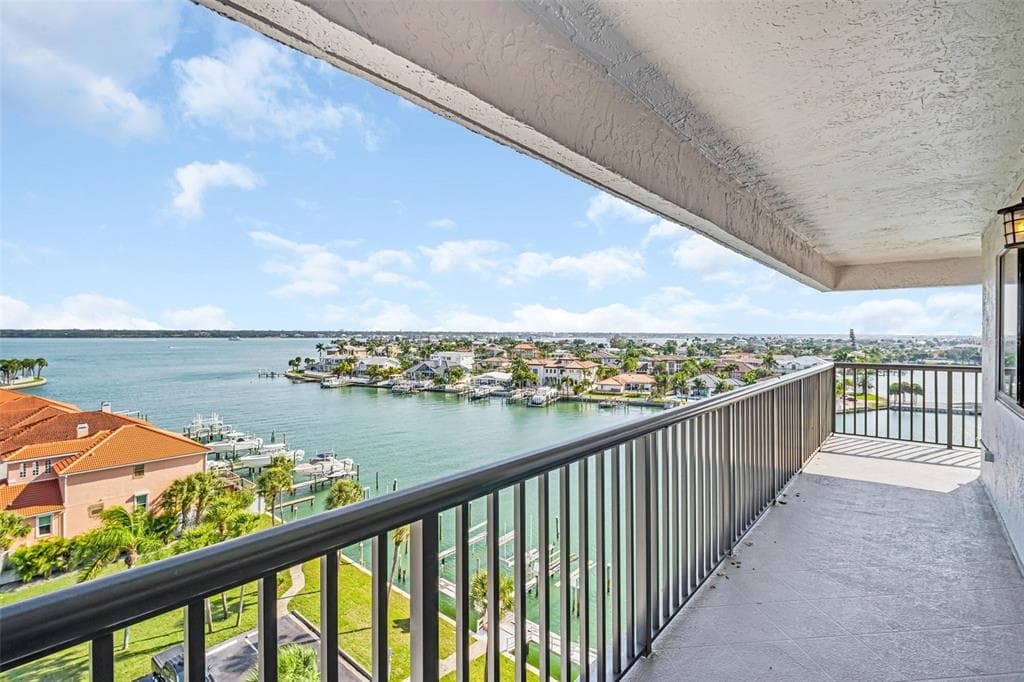 1651 SAND KEY ESTATES CT # 74, CLEARWATER BEACH, FL 33767 — zdjęcie 4