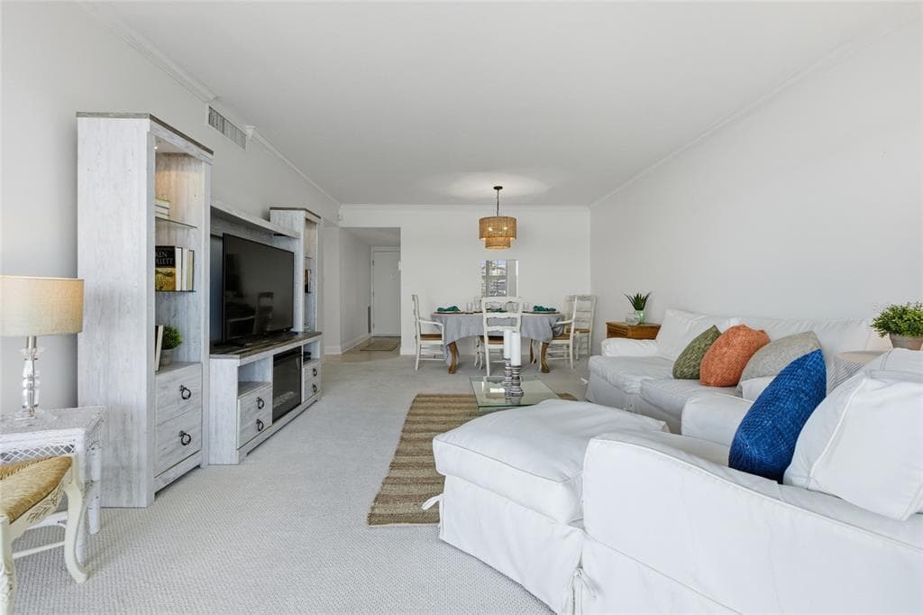 4420 EXETER DRIVE # 303, LONGBOAT KEY, FL 34228 — zdjęcie 4