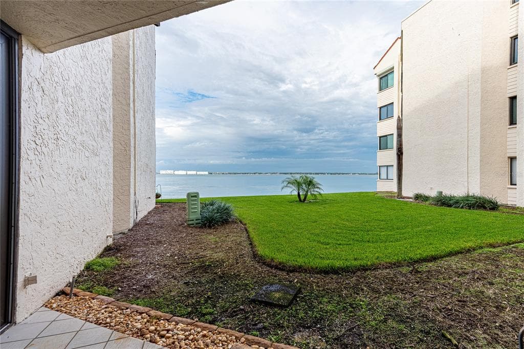 5541 PUERTA DEL SOL BOULEVARD S # 116, ST PETERSBURG, FL 33715
