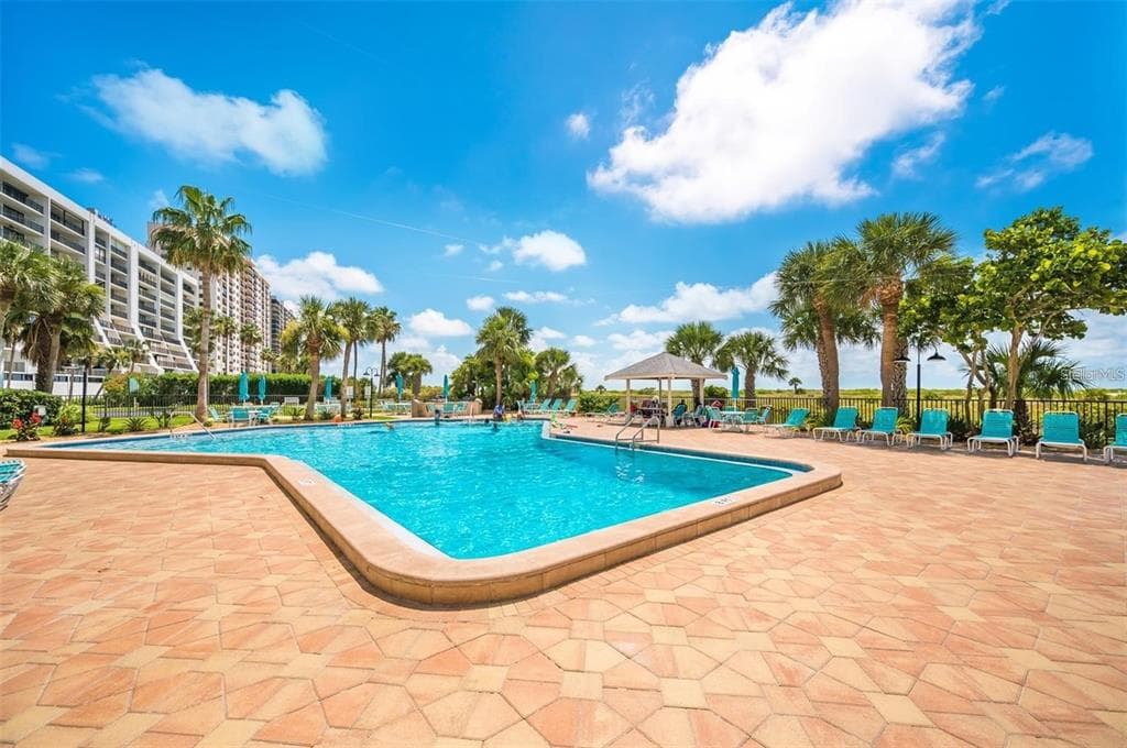 1230 GULF BOULEVARD # 1402, CLEARWATER BEACH, FL 33767 — zdjęcie 3
