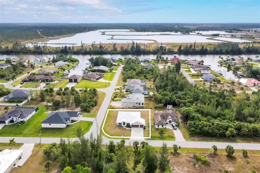 15117 LYNEBURG AVENUE, PORT CHARLOTTE, FL 33981 — zdjęcie 2