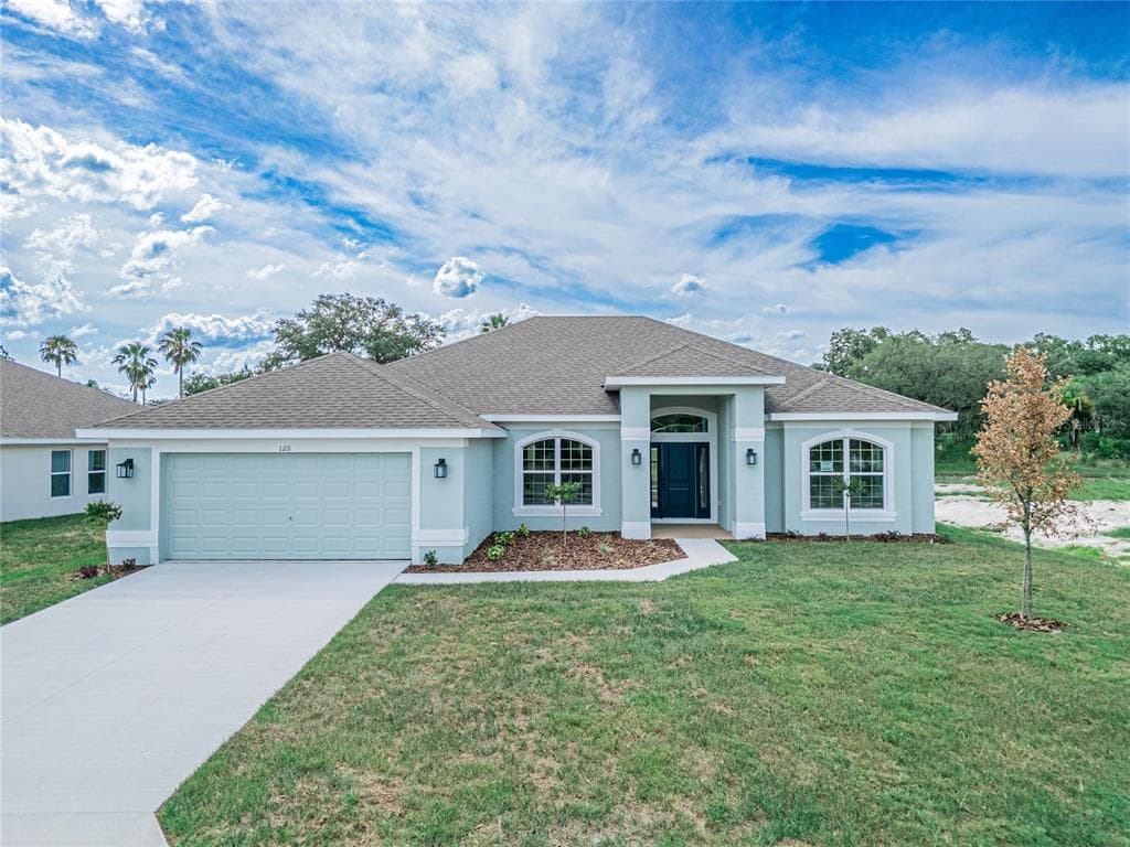 1211 HICKORY NUT DRIVE, LAKE WALES, FL 33898