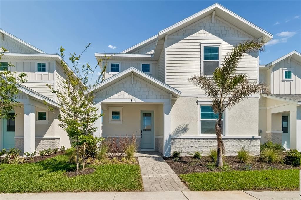 8111 SEAFLOWER PARKWAY, BRADENTON, FL 34210