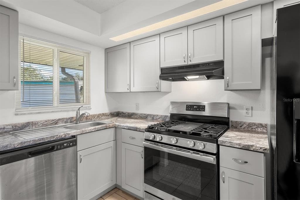 831 ORCHID SPRINGS DRIVE # #831, WINTER HAVEN, FL 33884 — zdjęcie 2