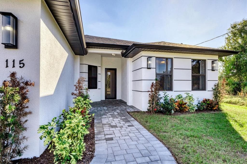 115 GREEN PINE PARK, ROTONDA WEST, FL 33947 — zdjęcie 3