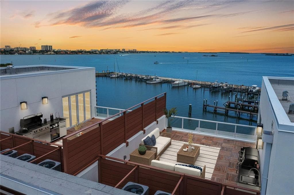 864 N OSCEOLA AVE, CLEARWATER, FL 33755 — zdjęcie 2