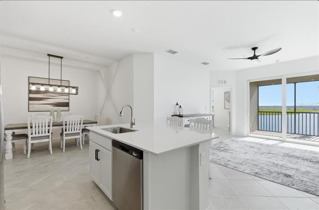 19140 SCALLOP LOOP # 308, LAKEWOOD RANCH, FL 34211 — zdjęcie 5