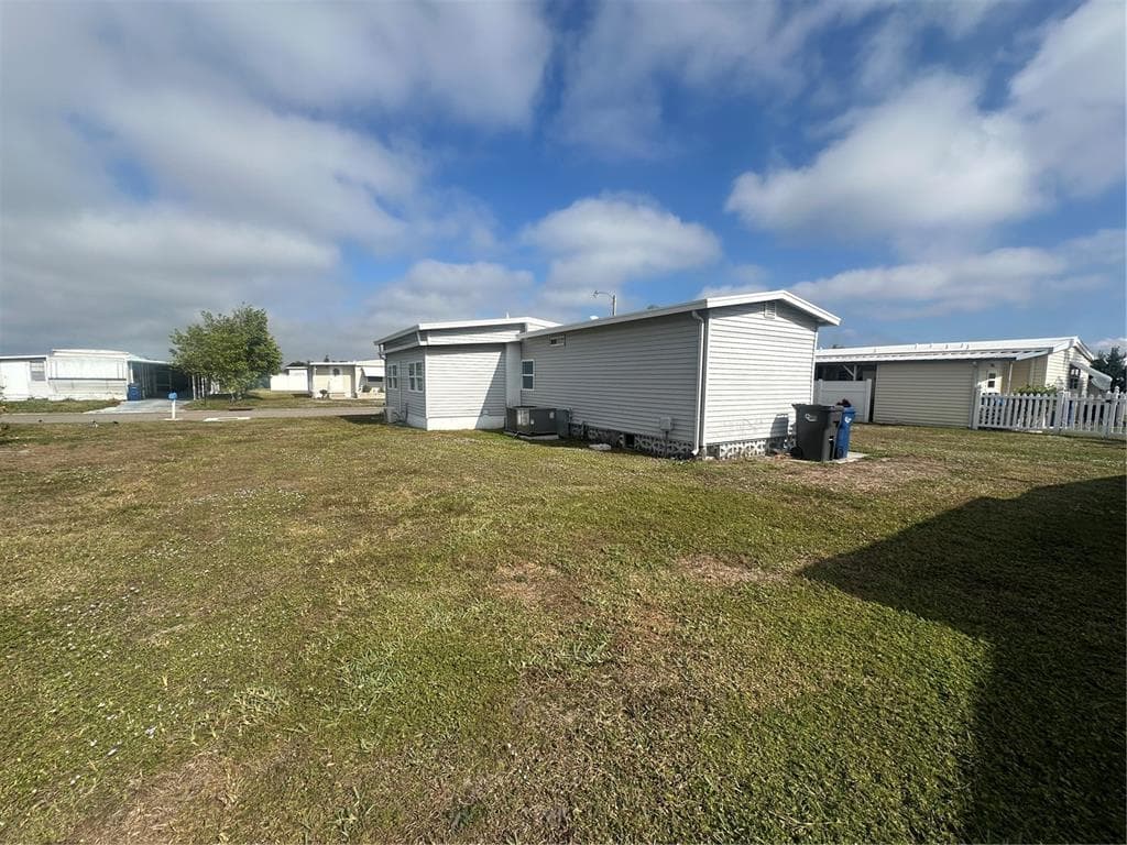 204 52ND AVENUE PLAZA E, BRADENTON, FL 34203 — zdjęcie 4