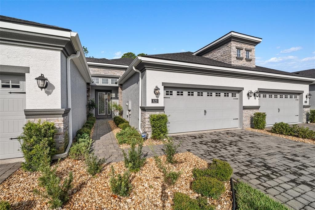 829 PINEWOOD DRIVE, ORMOND BEACH, FL 32174