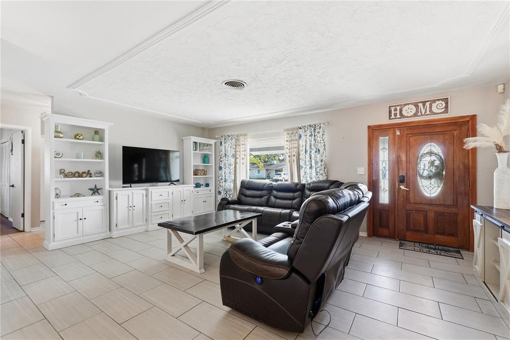 2701 64TH AVENUE S, ST PETERSBURG, FL 33712 — zdjęcie 4