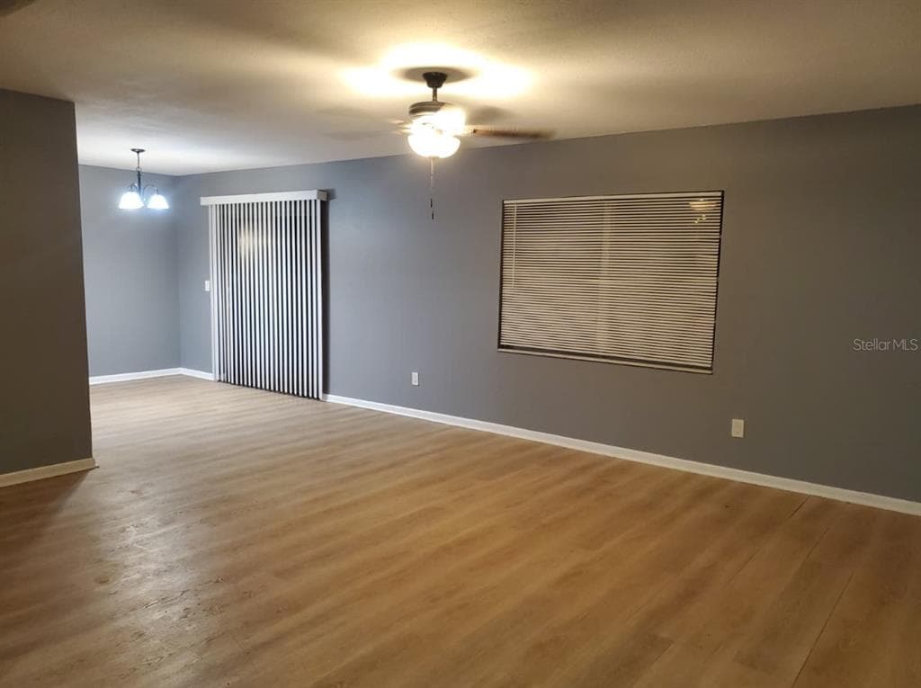 8211 CLERMONT STREET, TAMPA, FL 33637 — zdjęcie 4