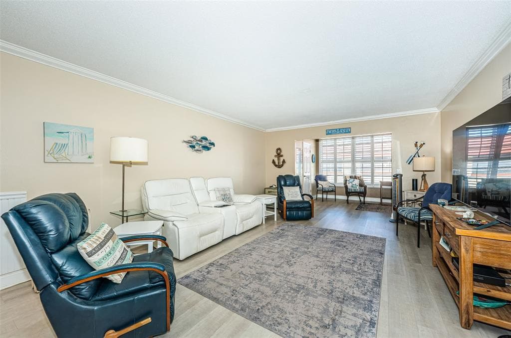 3010 59TH STREET S # 302, GULFPORT, FL 33707 — zdjęcie 2