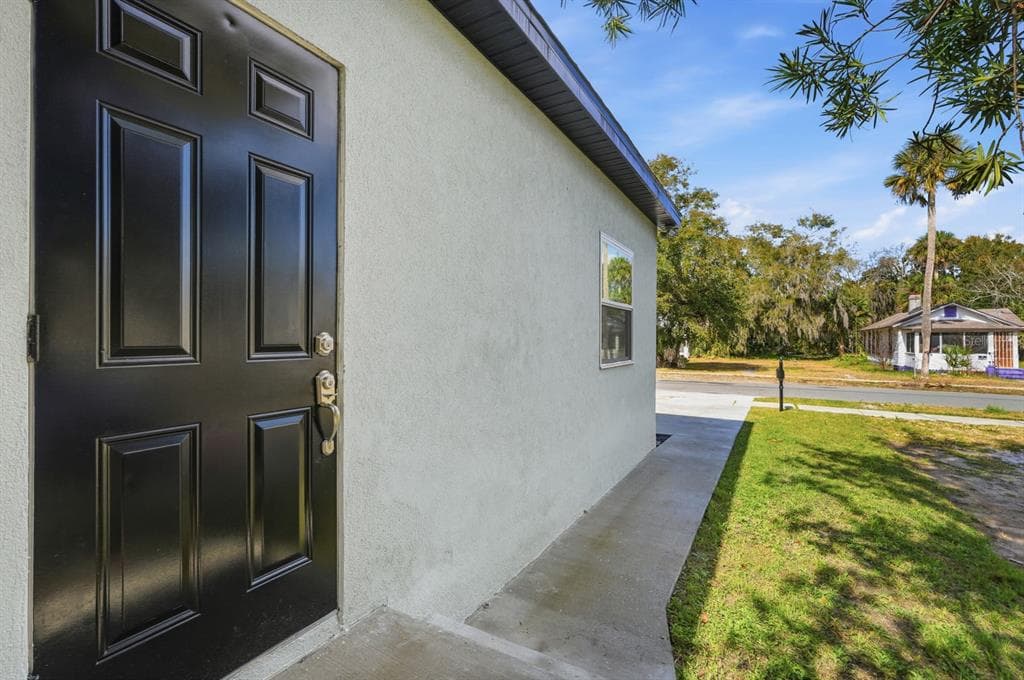 557 LIVE OAK AVENUE, DAYTONA BEACH, FL 32114 — zdjęcie 4