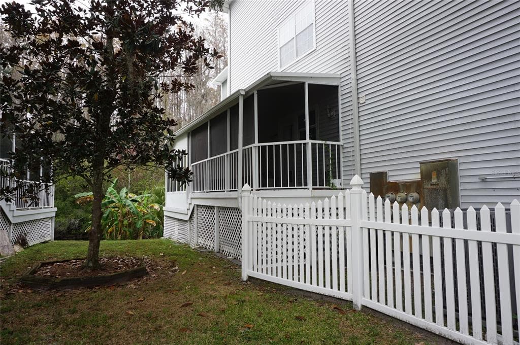 2051 VISTA DEL SOL CIRCLE # 201, LUTZ, FL 33558 — zdjęcie 2