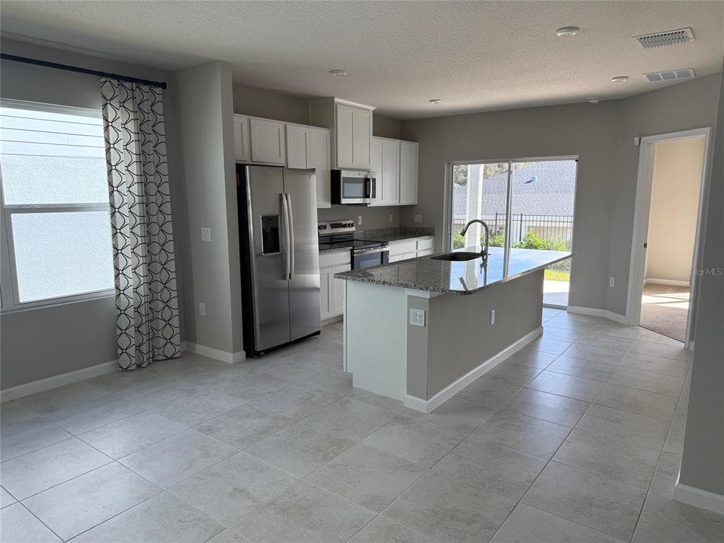 1200 PORT BLUE WAY, LADY LAKE, FL 32159 — zdjęcie 5