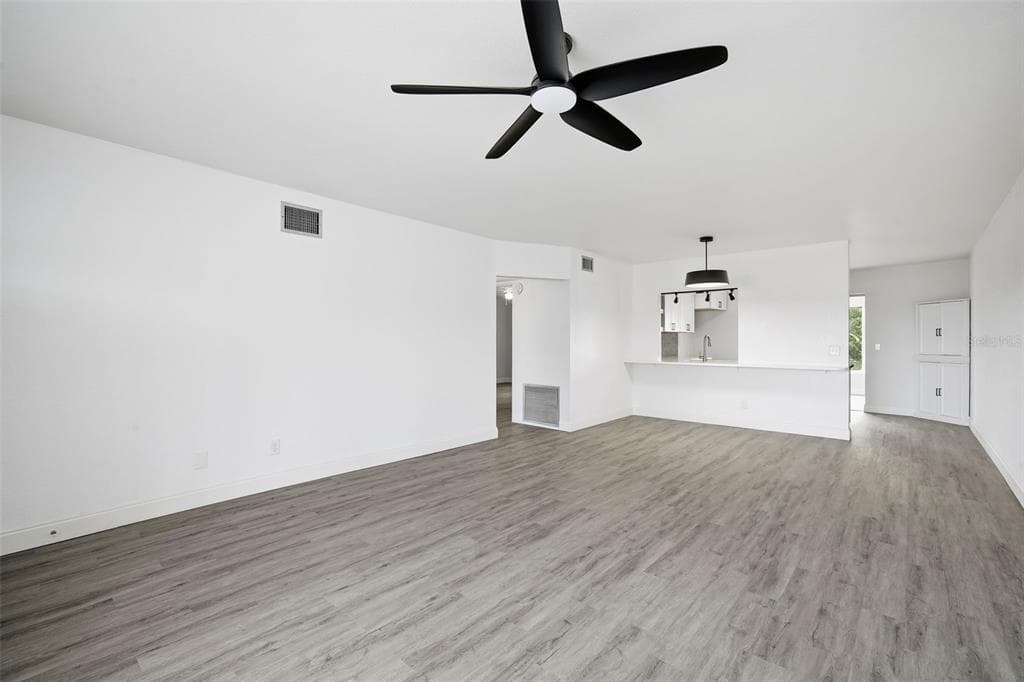 2431 CANADIAN WAY # 47, CLEARWATER, FL 33763 — zdjęcie 4