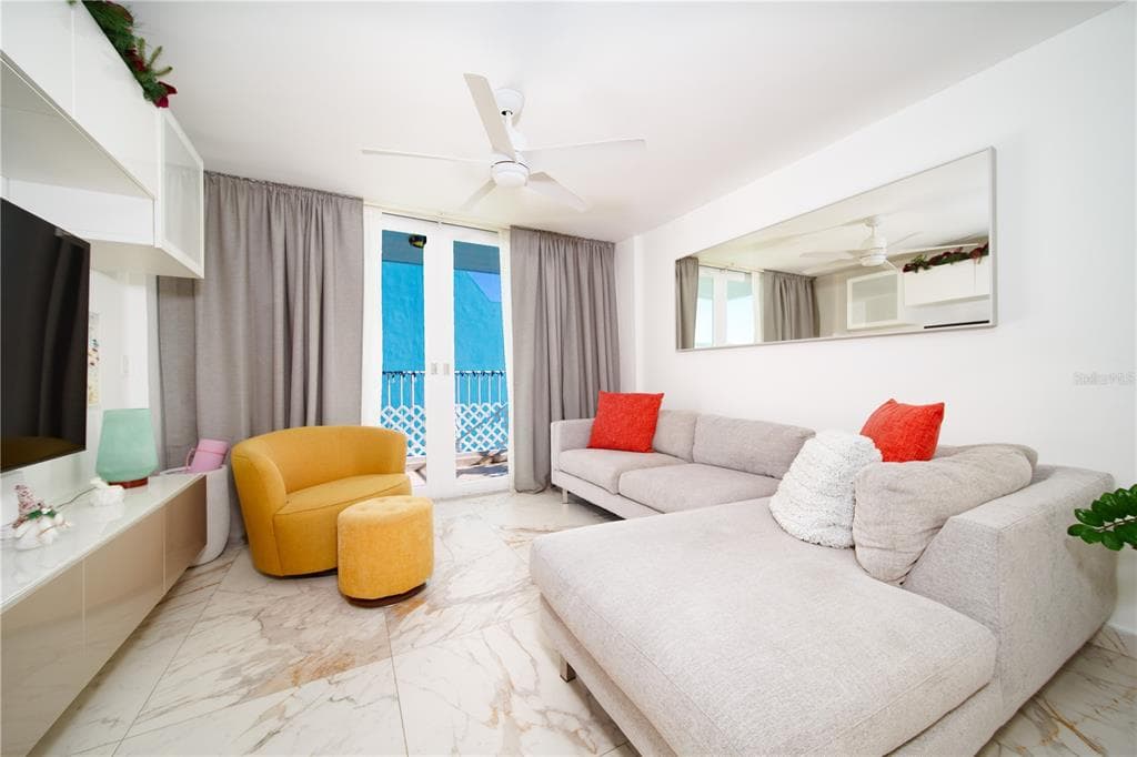 3409 ISLA VERDE AVENUE # 701, CAROLINA, PR 00979