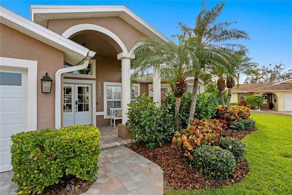 1320 52ND AVENUE NE, ST PETERSBURG, FL 33703 — zdjęcie 3