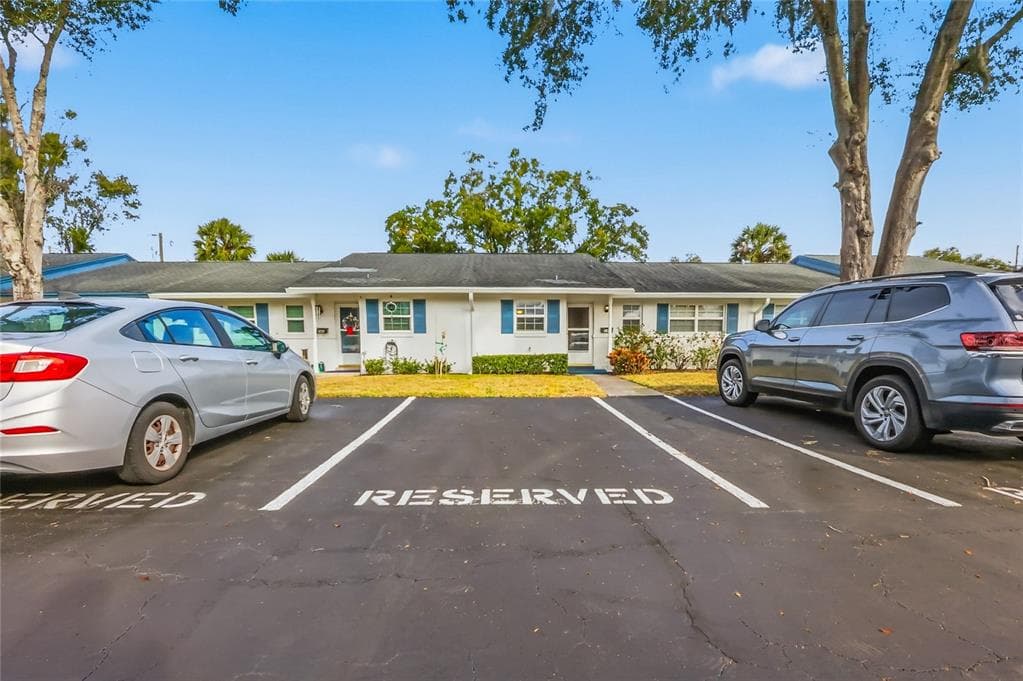 249 N HILL AVENUE # 30, DELAND, FL 32724