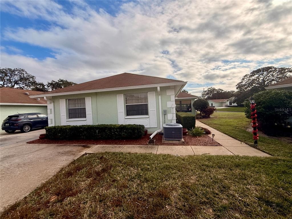 8350 HIGH POINT CIRCLE # 3, PORT RICHEY, FL 34668 — zdjęcie 2