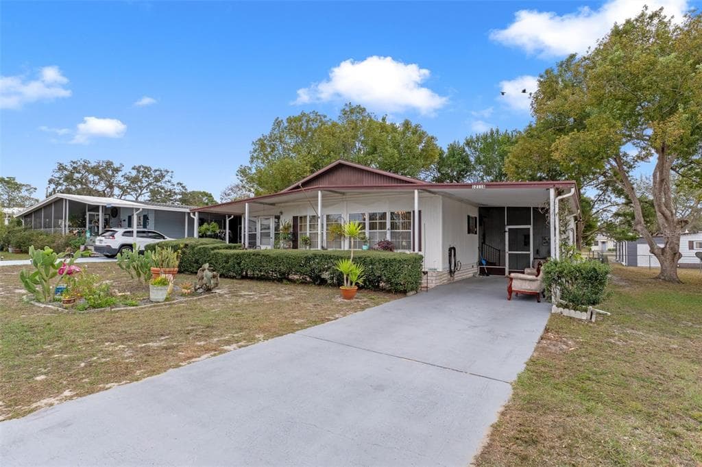 12118 FAIRWAY AVENUE, BROOKSVILLE, FL 34613 — zdjęcie 3