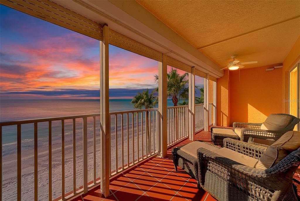 16450 GULF BOULEVARD # 565, NORTH REDINGTON BEACH, FL 33708