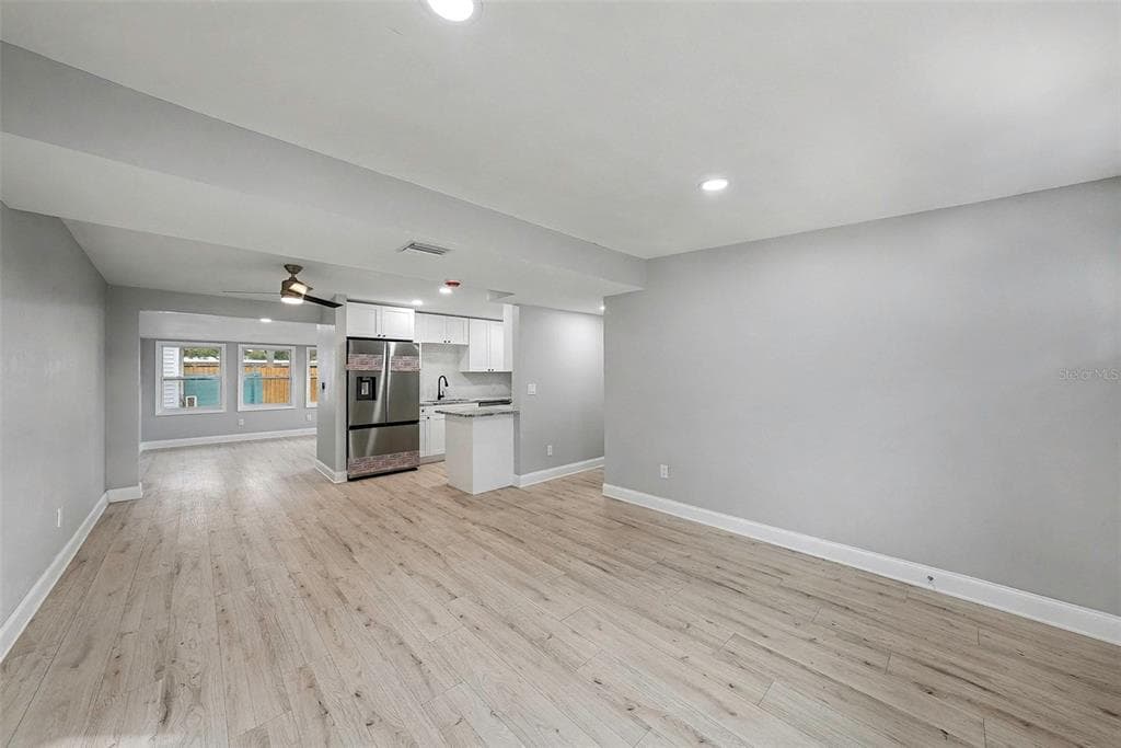 2162 BARCELONA DRIVE, CLEARWATER, FL 33764 — zdjęcie 2