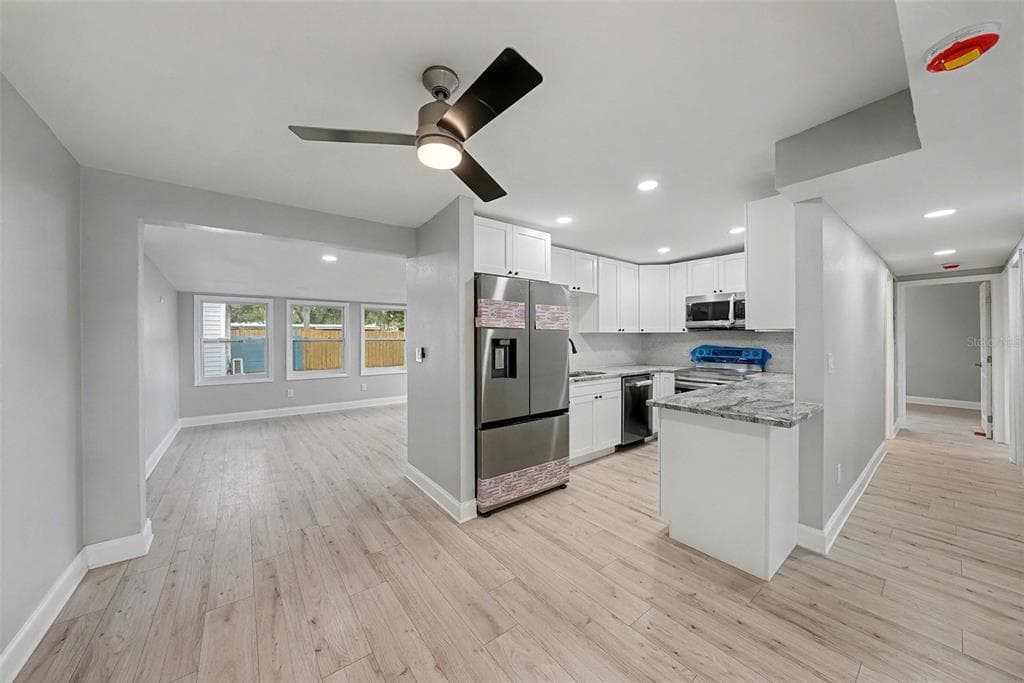 2162 BARCELONA DRIVE, CLEARWATER, FL 33764 — zdjęcie 4