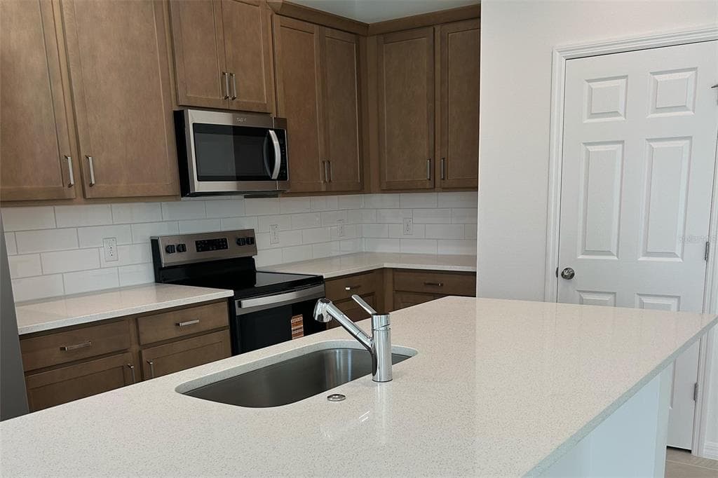 676 BIRDSWILL LANE, DELAND, FL 32724 — zdjęcie 3