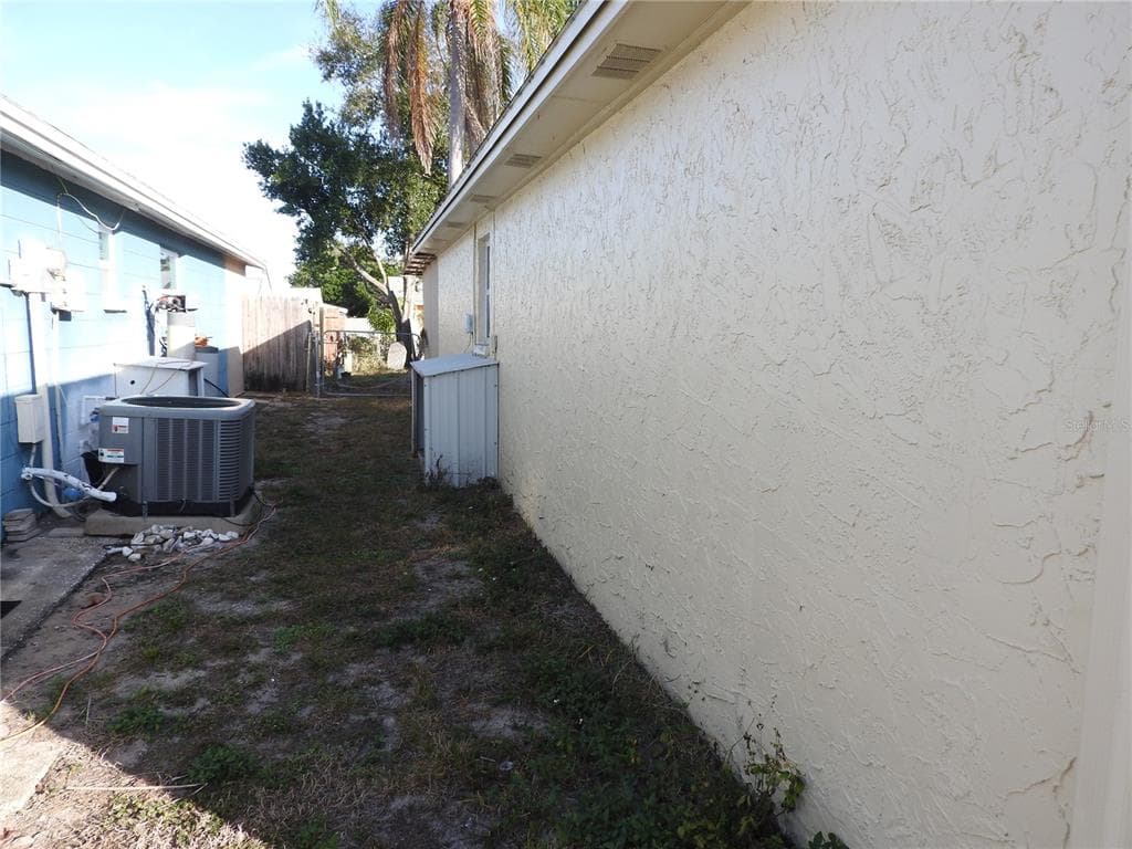 1324 VIKING DRIVE, HOLIDAY, FL 34691 — zdjęcie 4