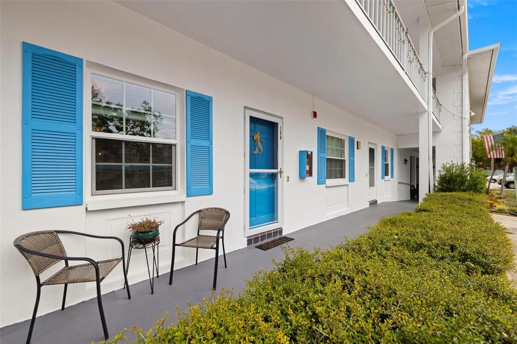 300 CLYDE LANE # 106, DUNEDIN, FL 34698