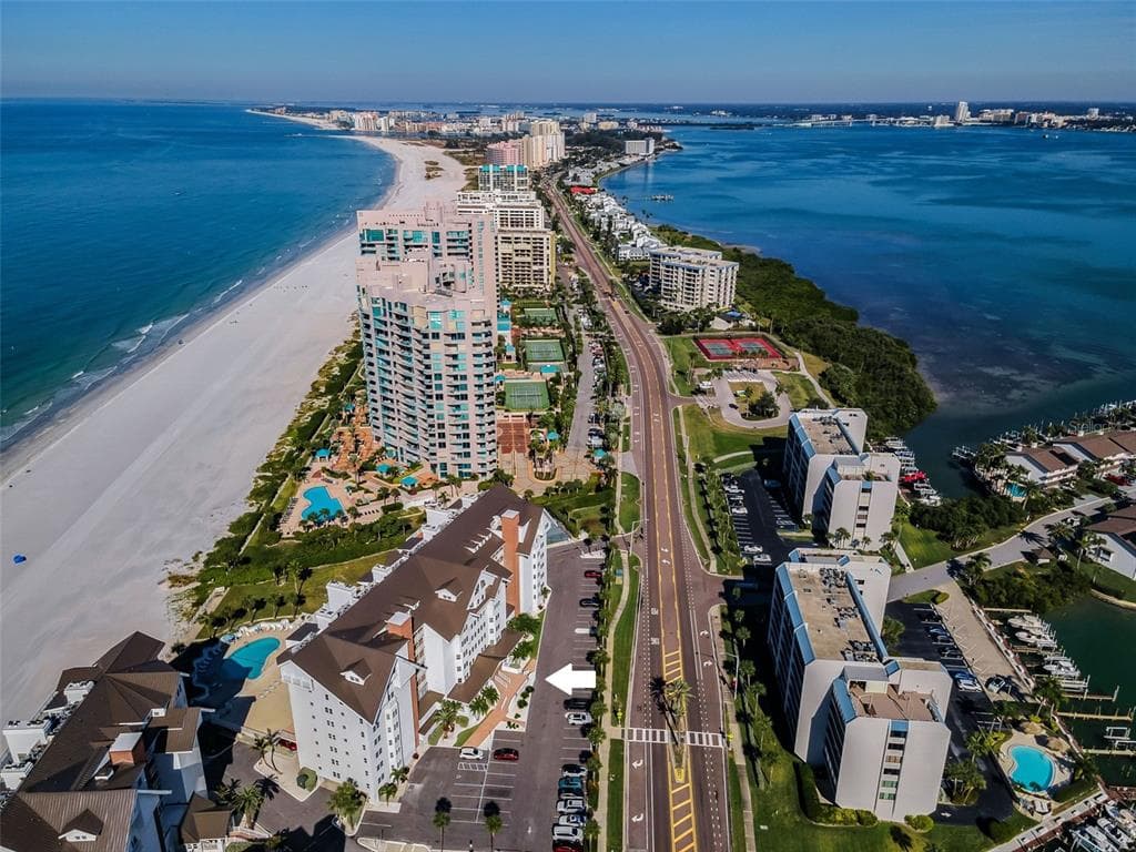 1582 GULF BOULEVARD # 1106, CLEARWATER BEACH, FL 33767 — zdjęcie 4