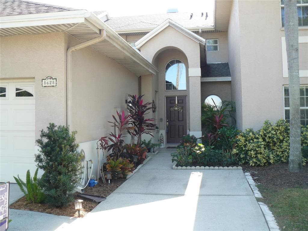 8628 SWEET MAGNOLIA PLACE, SEMINOLE, FL 33777
