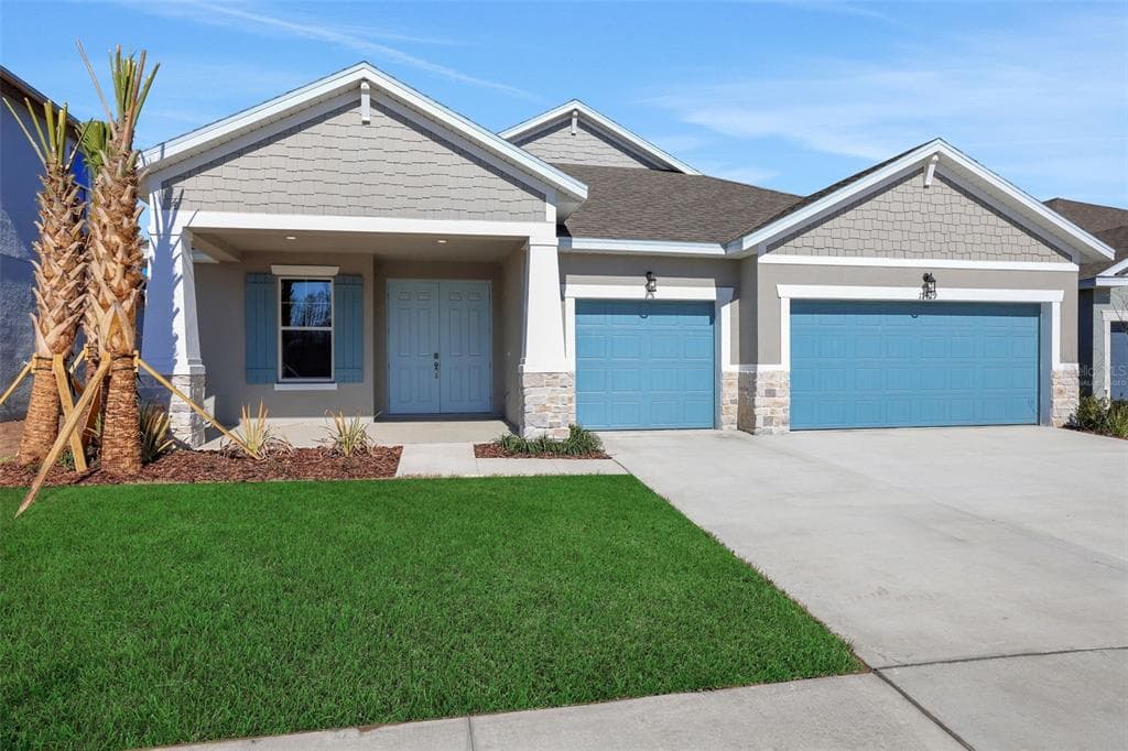 17429 VALLEYWOOD PARKWAY, LAND O LAKES, FL 34638