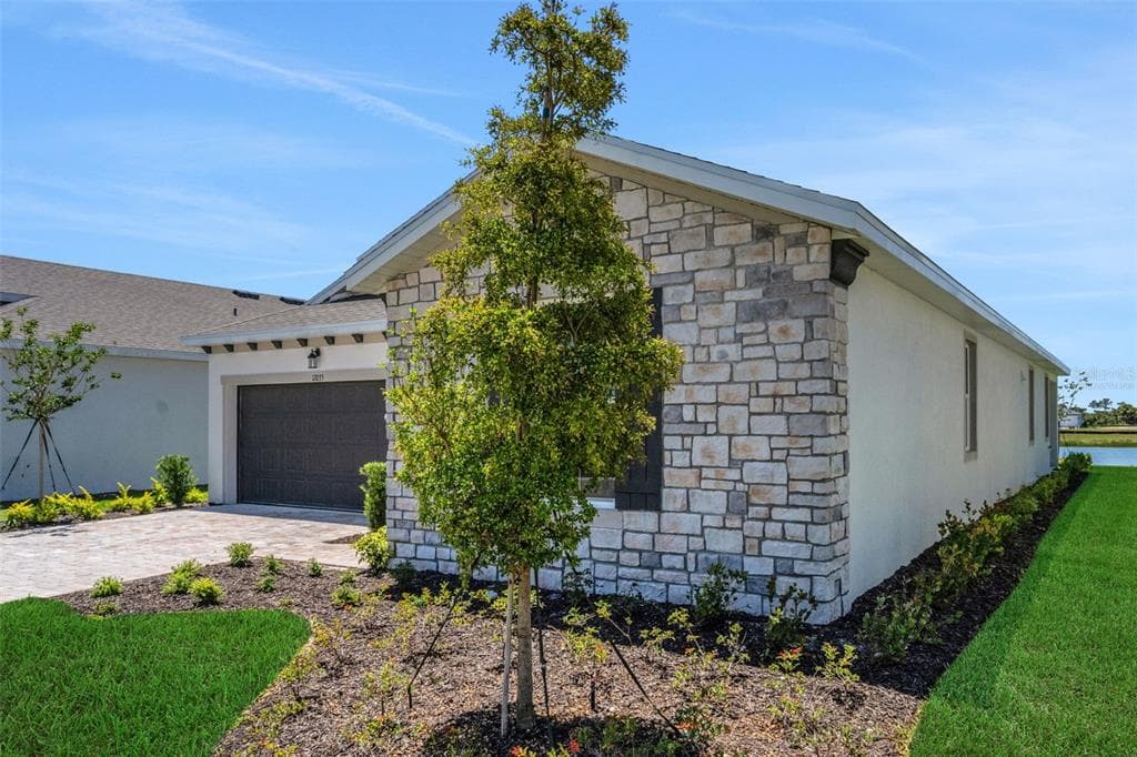 17035 COTTONTAIL CIRCLE, PUNTA GORDA, FL 33982