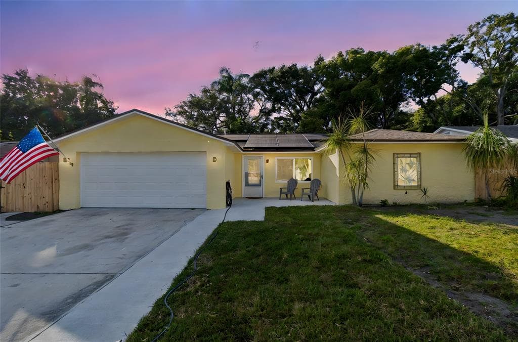 2195 GLEN DRIVE, SAFETY HARBOR, FL 34695