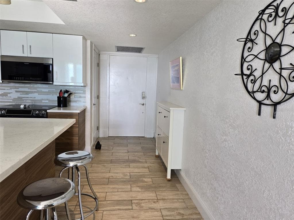 17408 GULF BOULEVARD # 1003, REDINGTON SHORES, FL 33708 — zdjęcie 4